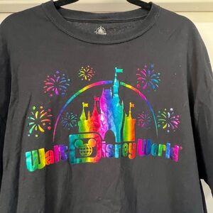 Disney Parks unisex shirt rainbow XL